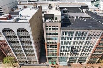 941 Penn Ave, Unit 902 in Pittsburgh, PA - Building Photo - Building Photo