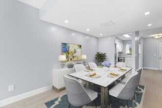 1300 Seaway Dr in Fort Pierce, FL - Building Photo - Building Photo