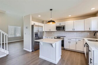 1169 N Tabor Dr in Castle Rock, CO - Building Photo - Building Photo