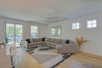 2137 Oyster Reef Ln in Mount Pleasant, SC - Building Photo - Building Photo