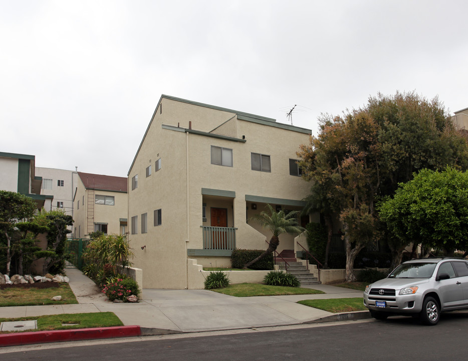 1818-1820 Butler Ave in Los Angeles, CA - Building Photo