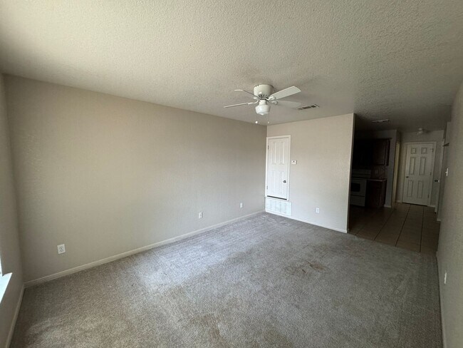206 Veterans Ave-Unit -Unit C in Copperas Cove, TX - Foto de edificio - Building Photo