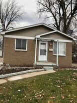 563 E Guthrie Ave in Madison Heights, MI - Building Photo