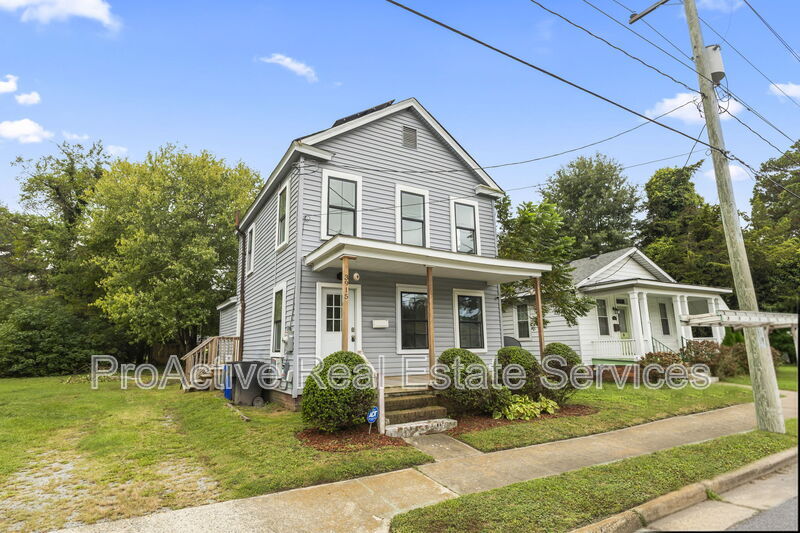 3915 King St in Portsmouth, VA - Building Photo