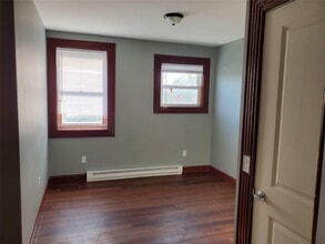 22 Ridge Ave in Walden, NY - Building Photo - Building Photo