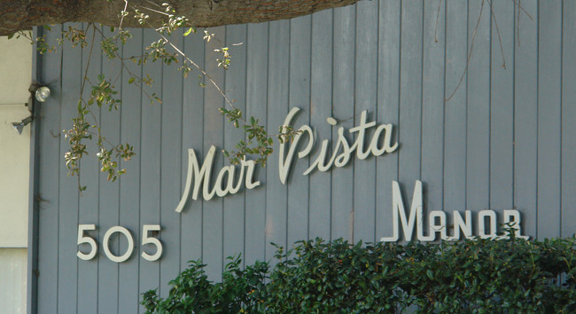 505 Mar Vista Ave in Pasadena, CA - Foto de edificio - Building Photo