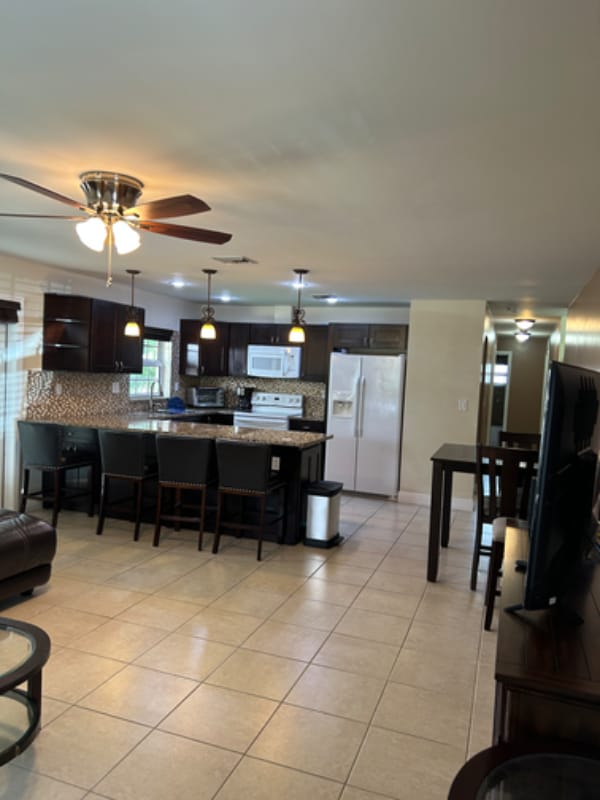 1473 NE 48th St in Pompano Beach, FL - Building Photo - Building Photo
