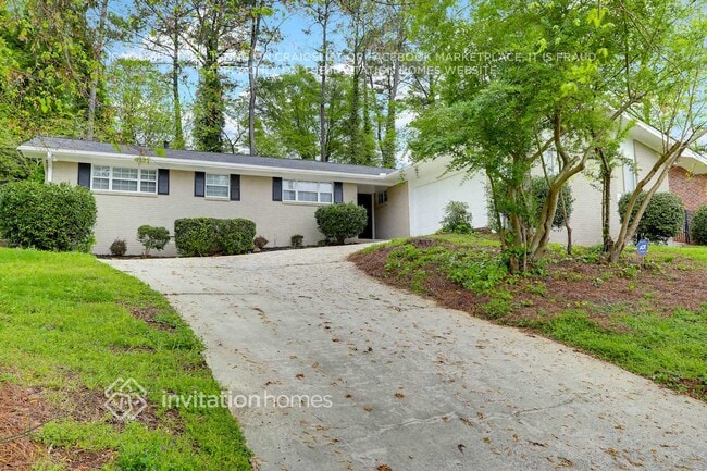 2813 Rainbow Forest Dr in Decatur, GA - Building Photo - Building Photo