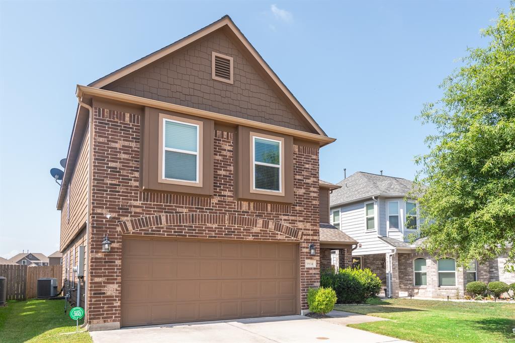 9934 Chimney Swift Ln in Conroe, TX - Building Photo