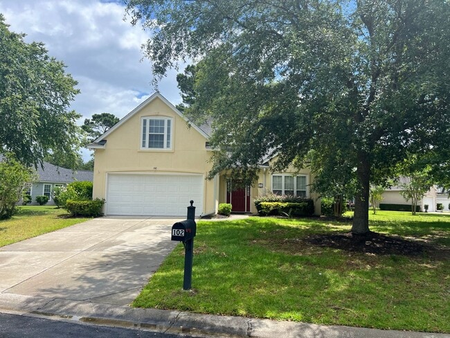 102 Crestview Ln in Bluffton, SC - Building Photo - Building Photo