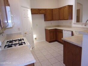 6815 E Sandhurst Dr in Prescott Valley, AZ - Building Photo - Building Photo