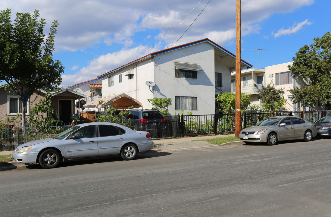 3311-3313 Andrita St in Los Angeles, CA - Building Photo