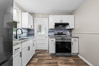 4705 Jackson St in Dearborn Heights, MI - Building Photo - Building Photo