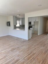 72 69th St, Unit 19102 in Guttenberg, NJ - Foto de edificio - Building Photo