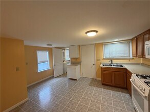 24 Maynard Ave in South Corning, NY - Building Photo - Building Photo