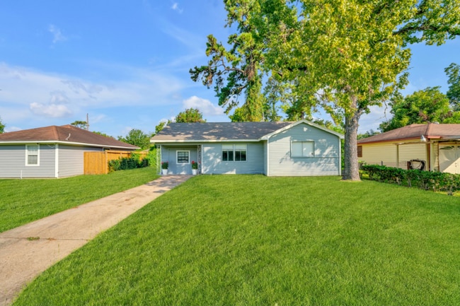 property at 7237 Boggess Rd