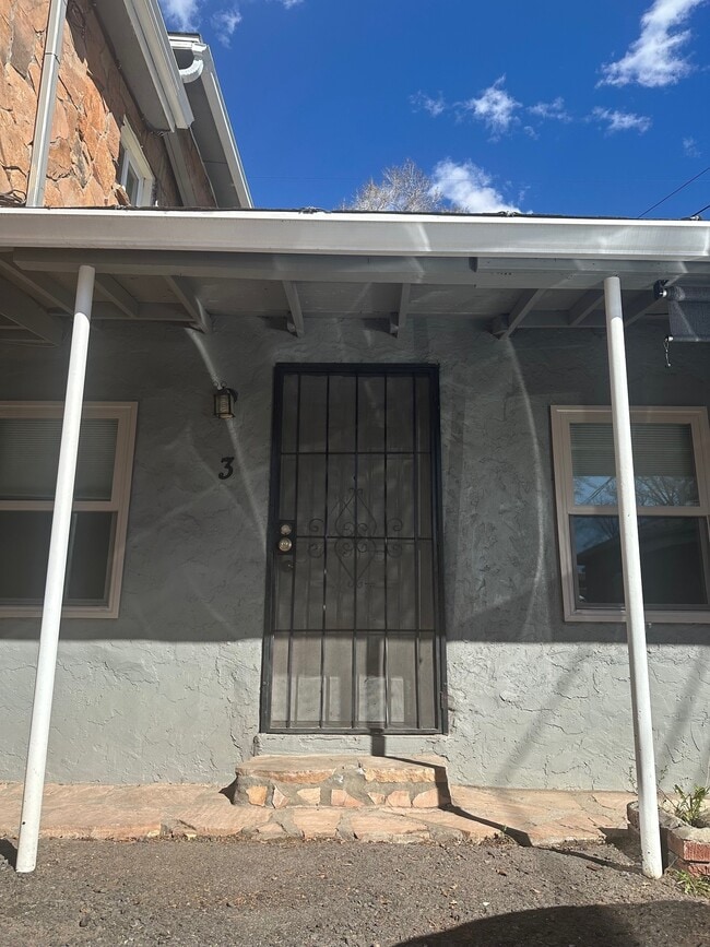 212 S Leroux St, Unit 3