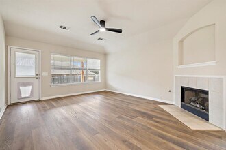 741 Rusk Rd in Round Rock, TX - Building Photo - Building Photo