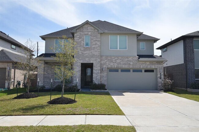 property at 28615 Halle Ray Dr