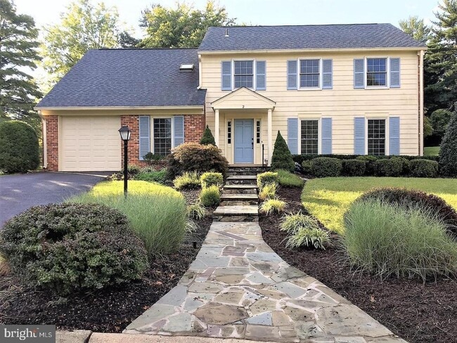 property at 2 Over Ridge Ct