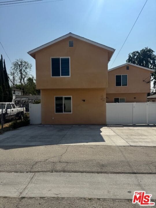 property at 1919 Jackson St