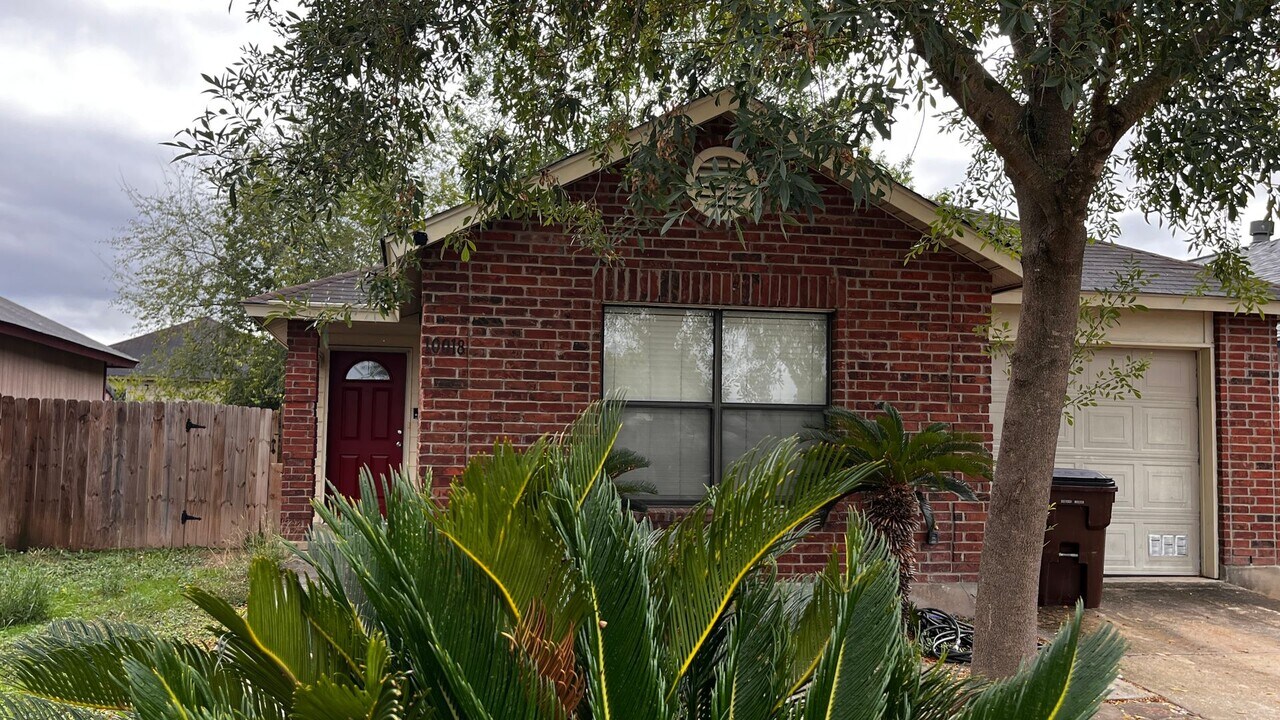 10018 Sunset Pl in San Antonio, TX - Building Photo