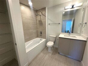 5587 Millenia Blvd in Orlando, FL - Building Photo - Building Photo