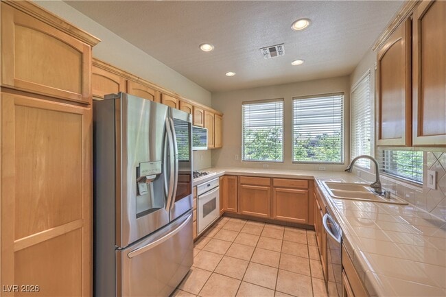 801 Dana Hills Ct in Las Vegas, NV - Building Photo - Building Photo