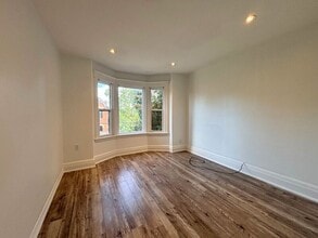 32 Arthur Ave S in Hamilton, ON - Building Photo - Building Photo