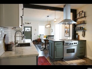 358 Roosevelt Ave in Salt Lake City, UT - Building Photo - Building Photo
