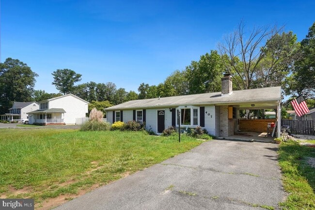 407 Bryan Point Rd in Accokeek, MD - Building Photo - Building Photo