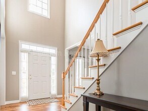 925 Briars Bend in Alpharetta, GA - Building Photo - Building Photo