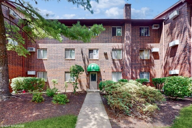 property at 2432 Waterbury Dr