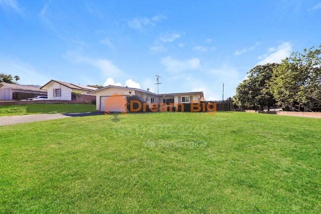 property at 652 Massachusetts Ave