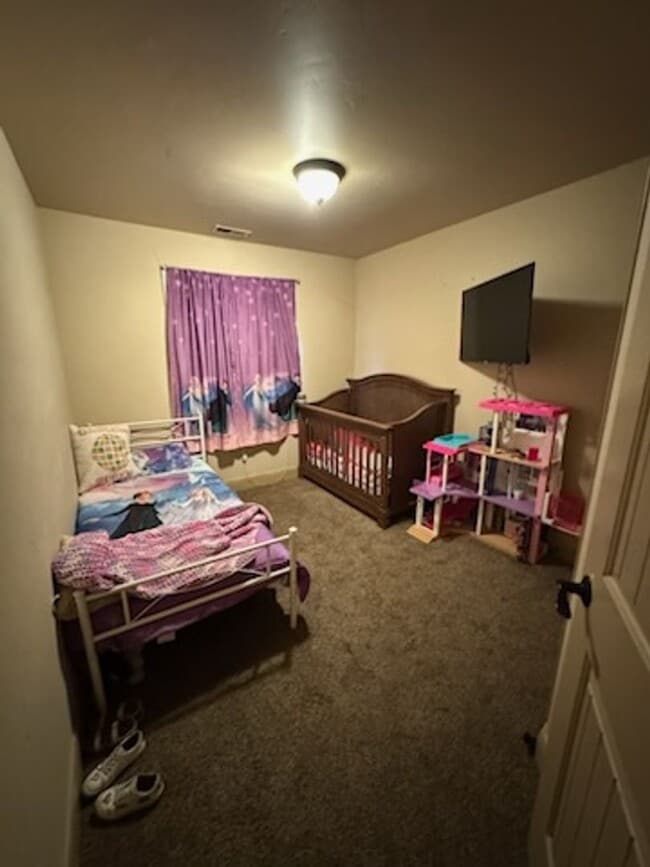 property at 920 S 25 E
