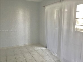 12755 SW 16th Ct in Pembroke Pines, FL - Building Photo - Building Photo