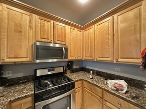 3517 N Fremont St, Unit G08C in Chicago, IL - Foto de edificio - Building Photo