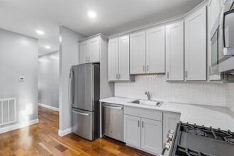 94 Stegman St-Unit -2 in Jersey City, NJ - Building Photo - Building Photo