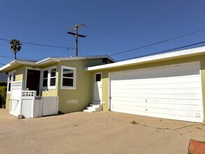 4912 Dixie Dr in San Diego, CA - Building Photo - Building Photo