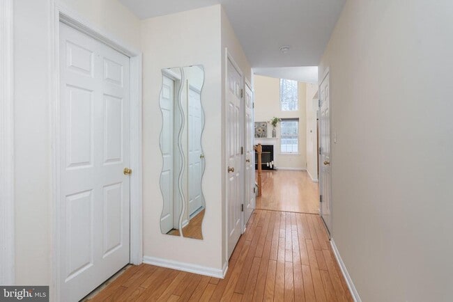 610 Bollen Ct in Pennington, NJ - Building Photo - Building Photo