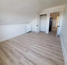 3442 Larona Ave in Cincinnati, OH - Foto de edificio - Building Photo