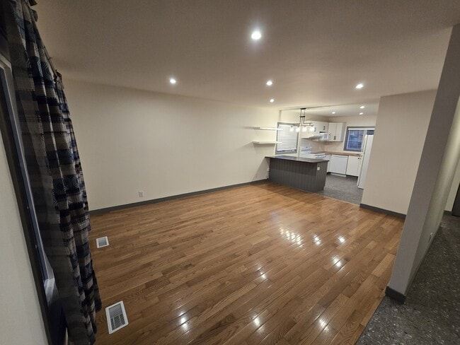property at 938-938 Weatherdon Ave