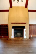 935 NE B St in Pullman, WA - Foto de edificio - Building Photo