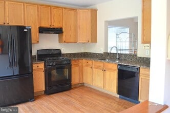 43090 Sherbrooke Terrace in Leesburg, VA - Building Photo - Building Photo