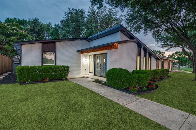 1202 Crestwood Ct in Allen, TX - Foto de edificio - Building Photo