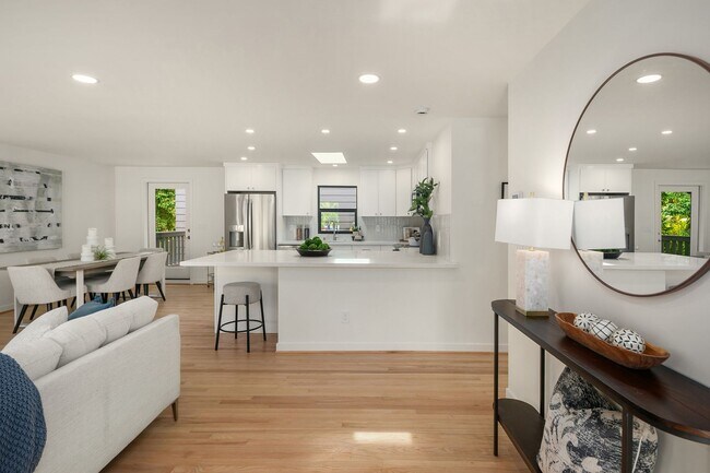 12715 Dayton Ave N in Seattle, WA - Building Photo - Building Photo