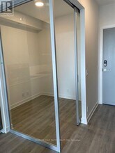 50 Upper Mall Wy in Vaughan, ON - Building Photo - Building Photo