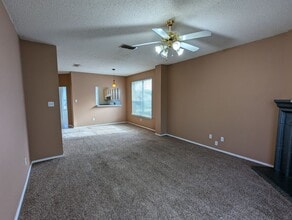 6425 Rainwater Way in Fort Worth, TX - Building Photo - Building Photo