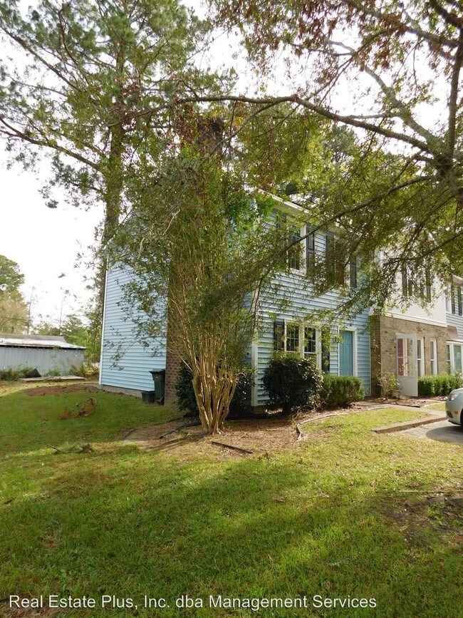 1104 Karen Dr-Unit -Unit D9 in New Bern, NC - Building Photo - Building Photo