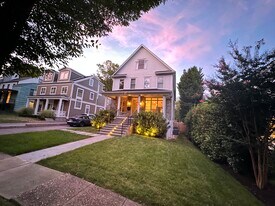 153 Quincy St in Chevy Chase, MD - Building Photo